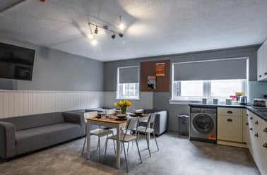 5 Bed Townhouse Standard, Meadow Court, 13 Sciennes, Newington, Edinburgh - Image 2